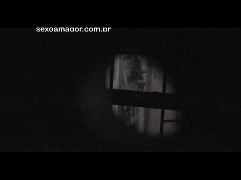 ❤️ Блондинку тайно снимает на видео соседский вуайерист, спрятанный за полыми кирпичами ❤ Секс ролики на нашем сайте my-hentai-gallery.ru